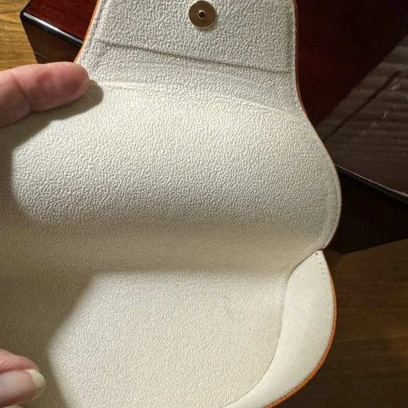 NWT. Tory Burch Gray Sunglasses with Orange Case and a dust bag case. NWT. Tory Burch Gray Sunglasses with Orange Case and a dust  main image 3